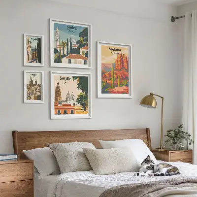 Ensemble de 5 tableaux représentant des paysages touristiques du monde