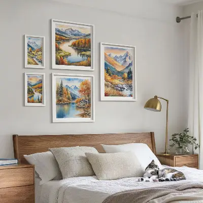Ensemble de 5 tableaux représentant des montagnes, des rivières et des maisons en automne
