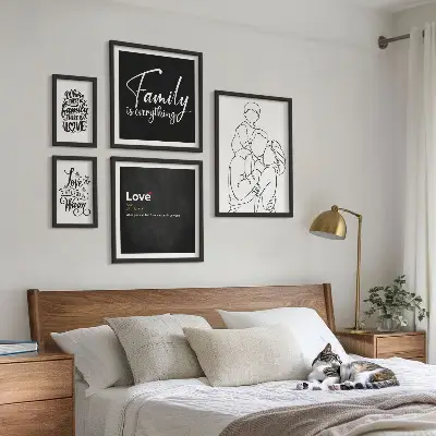Ensemble de 5 tableaux représentant les valeurs de la famille, de l'amour et de la proximité