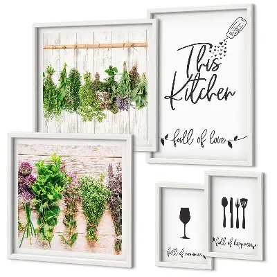 Ensemble de 5 tableaux représentant des accessoires de cuisine et des herbes aromatiques