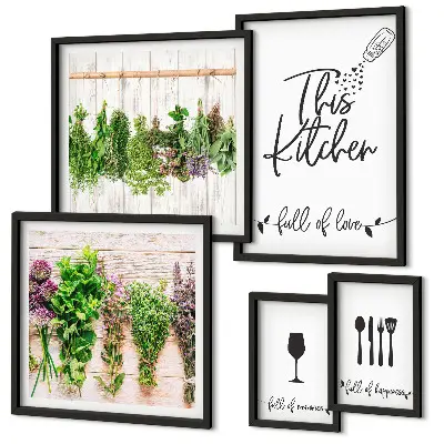 Ensemble de 5 tableaux représentant des accessoires de cuisine et des herbes aromatiques