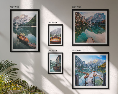 Ensemble de 5 tableaux Lacs tranquilles, bateaux en bois