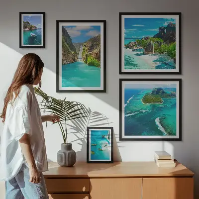 Ensemble de 5 tableaux représentant des cascades et des plages tropicales