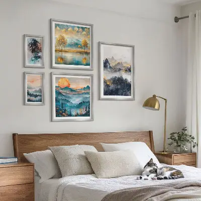 Ensemble de 5 tableaux représentant des paysages de montagne et des portraits