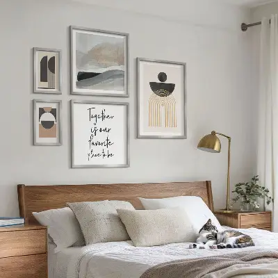 Lot de tableaux encadrés motifs de formes abstraites inspirées par la nature