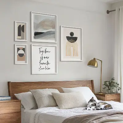 Lot de tableaux encadrés motifs de formes abstraites inspirées par la nature