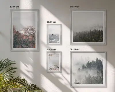 Ensemble de 5 tableaux représentant des paysages de montagnes, forêts et nuages