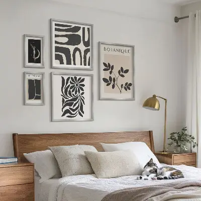 Lot de tableaux encadrés à motifs végétaux modernes