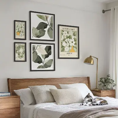 Ensemble de 5 tableaux motifs floraux sur les villes de Londres, Dublin et Tokyo