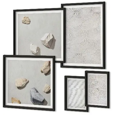 Ensemble de 5 tableaux représentant des pierres géométriques en carton