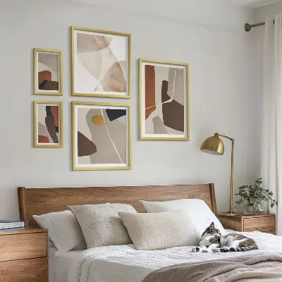 Lot de tableaux encadrés motifs abstraits modernes