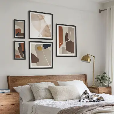 Lot de tableaux encadrés motifs abstraits modernes