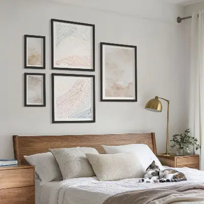 Lot de tableaux encadrés motifs de feuilles et taches à l'aquarelle