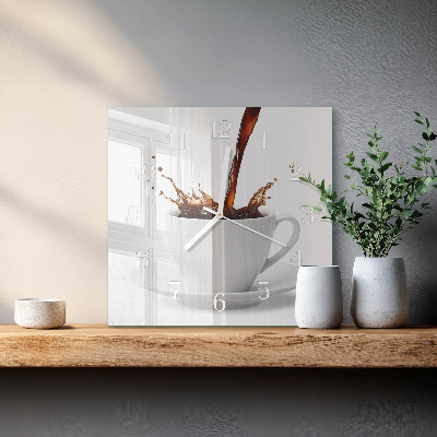 Horloge carrée en verre Une tasse de café