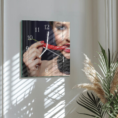 Horloge carrée en verre Piment