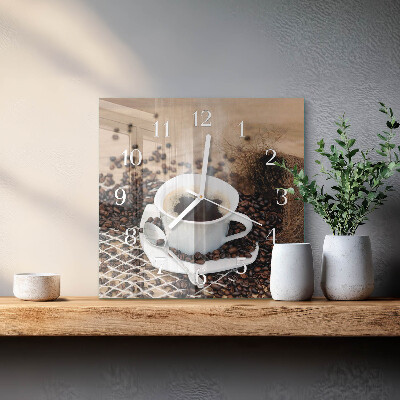 Horloge carrée en verre Une tasse de café