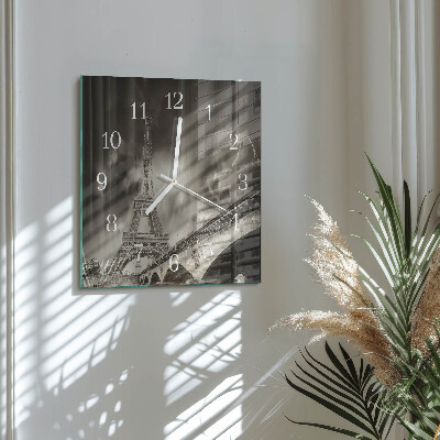 Horloge carrée en verre Paris