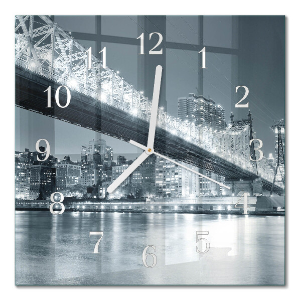 Horloge carrée en verre Pont