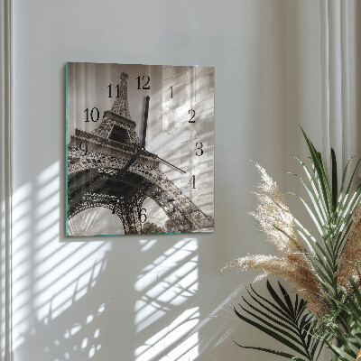 Pendule carrée en verre Paris