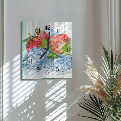 Horloge murale carrée Glace à la fraise