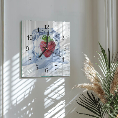 Pendule carrée en verre Glace à la fraise