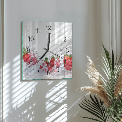 Horloge murale carrée Fraise