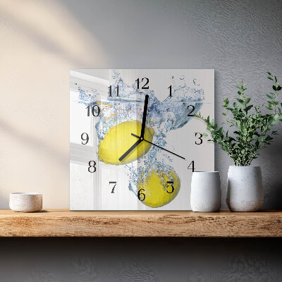 Pendule carrée en verre Citrons dans l'eau