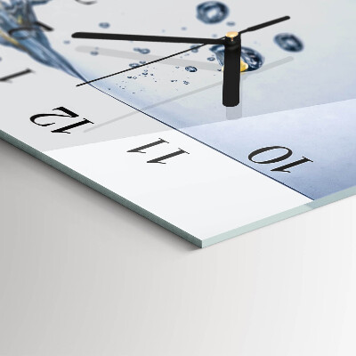 Horloge horizontale en verre Une tranche de citron dans l'eau