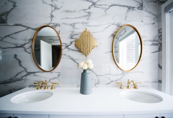 Stickers pour porte de salle de bain – un cadeau de Noël unique !