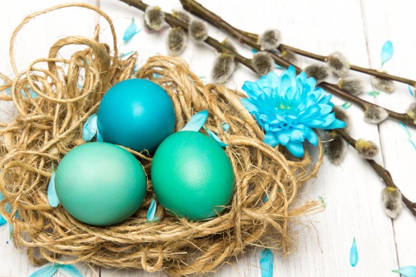 Pâques sur le verre