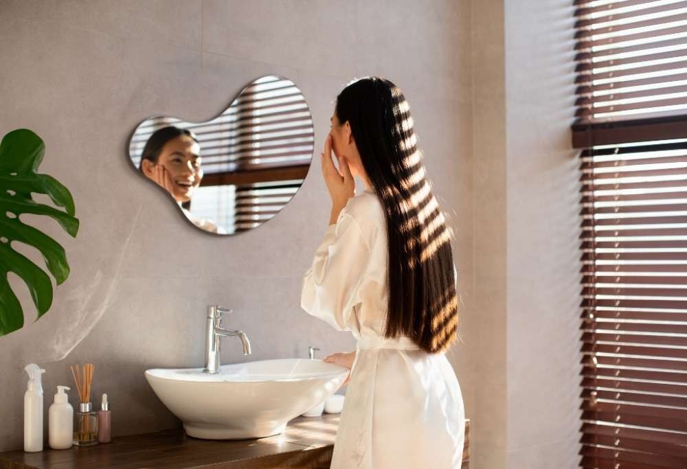 miroir pour une petite salle de bain